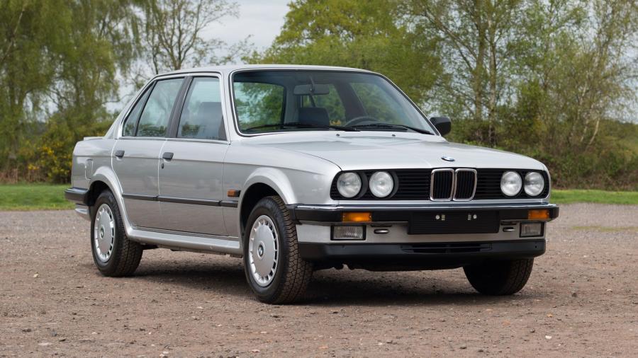  BMW 325iX Sedan (E30) 1986 года  (EU) (фото 1 из 25)